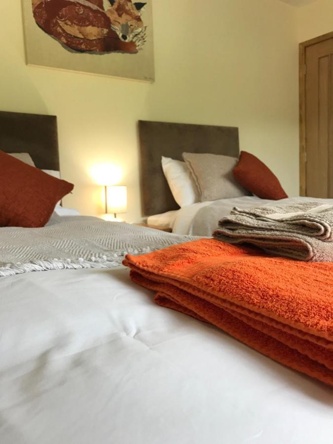 Moelfre B&B Макънтлет Екстериор снимка