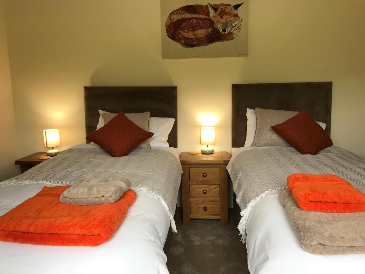 Moelfre B&B Макънтлет Екстериор снимка